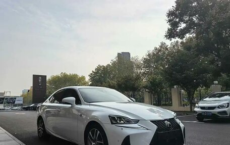 Lexus IS III, 2020 год, 2 311 123 рублей, 3 фотография