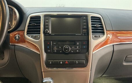 Jeep Grand Cherokee, 2012 год, 2 150 000 рублей, 12 фотография