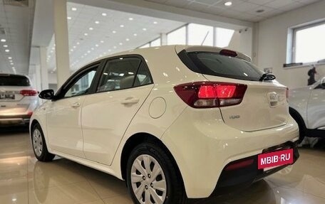 KIA Rio IV, 2023 год, 2 350 000 рублей, 6 фотография