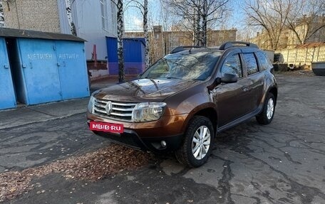 Renault Duster I рестайлинг, 2012 год, 960 000 рублей, 4 фотография