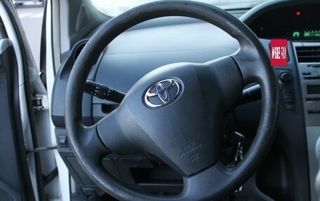 Toyota Yaris III рестайлинг, 2009 год, 480 000 рублей, 9 фотография