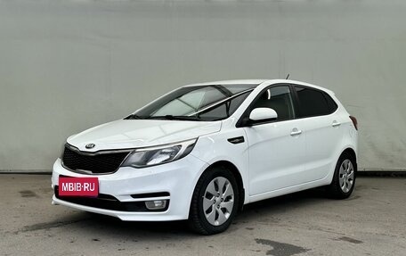 KIA Rio III рестайлинг, 2015 год, 980 000 рублей, 1 фотография