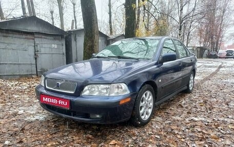 Volvo S40 II, 2001 год, 195 000 рублей, 1 фотография