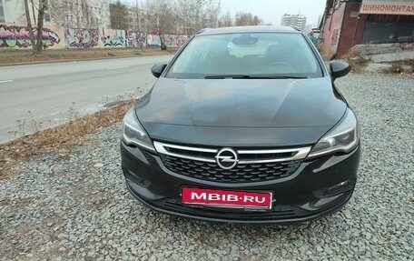 Opel Astra K, 2017 год, 1 350 000 рублей, 1 фотография