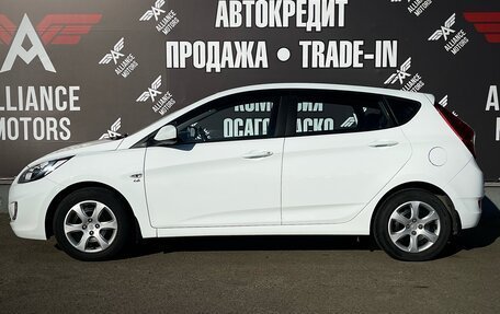 Hyundai Solaris II рестайлинг, 2014 год, 1 090 000 рублей, 4 фотография