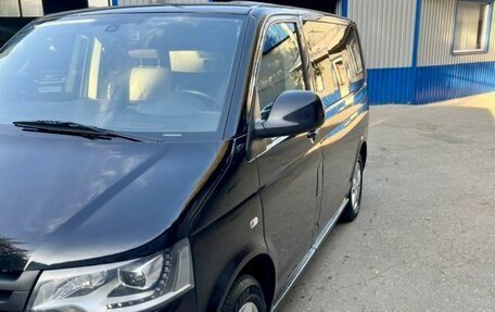 Volkswagen Multivan T5, 2012 год, 2 500 000 рублей, 3 фотография