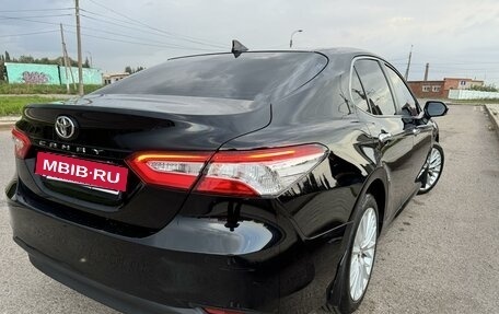 Toyota Camry, 2019 год, 2 790 000 рублей, 6 фотография