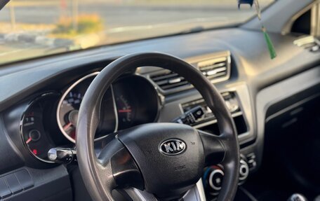 KIA Rio III рестайлинг, 2013 год, 665 000 рублей, 7 фотография