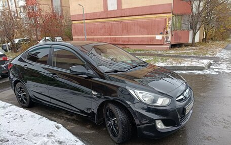 Hyundai Solaris II рестайлинг, 2012 год, 610 000 рублей, 1 фотография