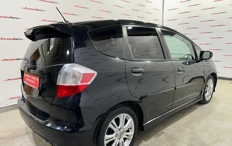 Honda Fit III, 2010 год, 870 000 рублей, 20 фотография