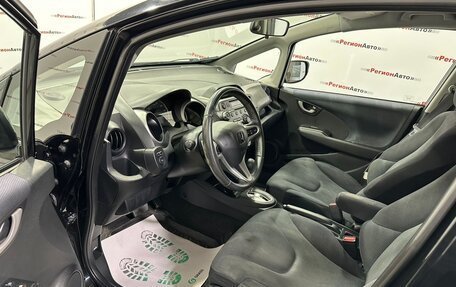 Honda Fit III, 2010 год, 870 000 рублей, 21 фотография