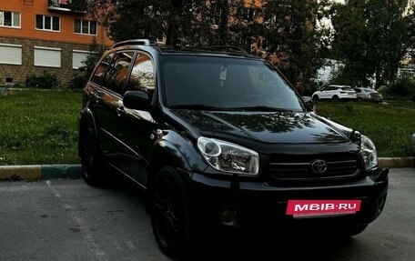 Toyota RAV4, 2003 год, 1 000 000 рублей, 2 фотография