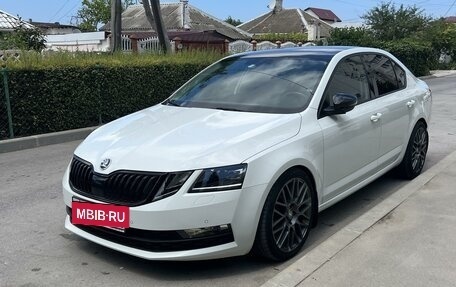 Skoda Octavia, 2019 год, 3 000 000 рублей, 2 фотография