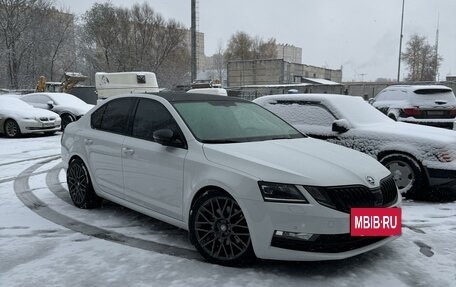 Skoda Octavia, 2019 год, 3 000 000 рублей, 5 фотография