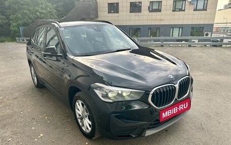 BMW X1, 2020 год, 2 600 000 рублей, 3 фотография