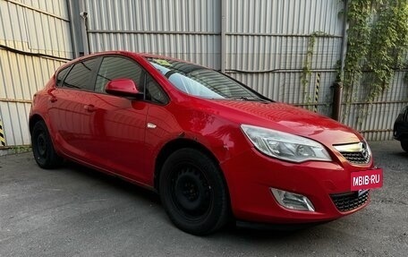 Opel Astra J, 2011 год, 520 000 рублей, 3 фотография