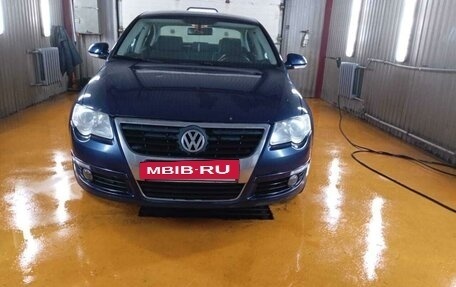 Volkswagen Passat B6, 2005 год, 485 000 рублей, 2 фотография