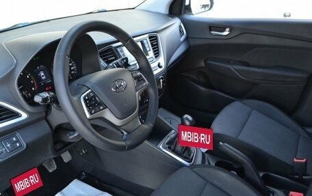 Hyundai Solaris II рестайлинг, 2017 год, 1 380 000 рублей, 12 фотография