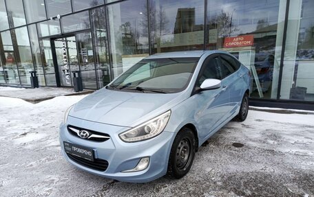 Hyundai Solaris II рестайлинг, 2013 год, 899 000 рублей, 1 фотография