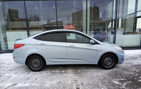 Hyundai Solaris II рестайлинг, 2013 год, 899 000 рублей, 4 фотография