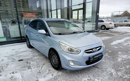 Hyundai Solaris II рестайлинг, 2013 год, 899 000 рублей, 3 фотография