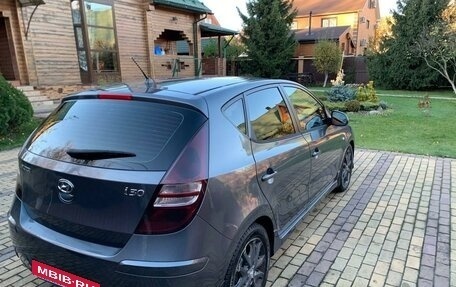 Hyundai i30 I, 2011 год, 785 000 рублей, 4 фотография