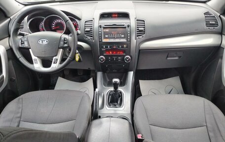 KIA Sorento II рестайлинг, 2010 год, 1 197 000 рублей, 10 фотография