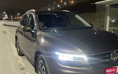 Volkswagen Tiguan II, 2018 год, 2 900 000 рублей, 1 фотография