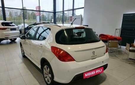 Peugeot 308 II, 2011 год, 589 000 рублей, 4 фотография