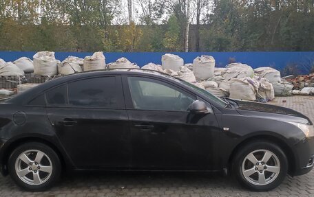 Chevrolet Cruze II, 2012 год, 590 000 рублей, 4 фотография