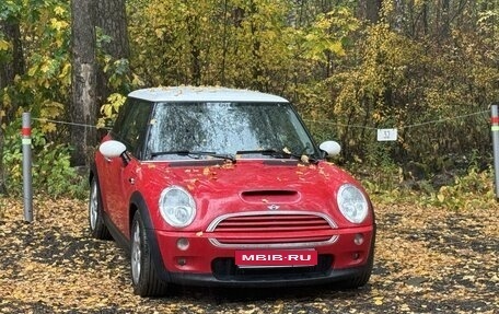 MINI Hatch, 2004 год, 950 000 рублей, 1 фотография