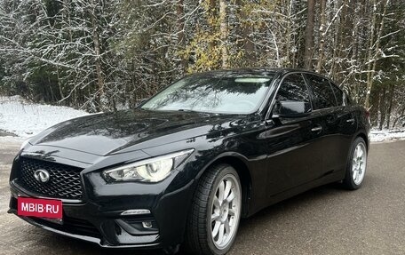 Infiniti Q50 I рестайлинг, 2018 год, 2 650 000 рублей, 1 фотография