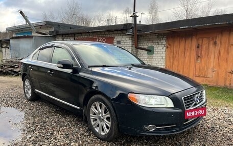 Volvo S80 II рестайлинг 2, 2011 год, 450 000 рублей, 3 фотография