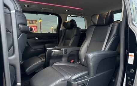 Toyota Alphard III, 2019 год, 7 500 000 рублей, 20 фотография