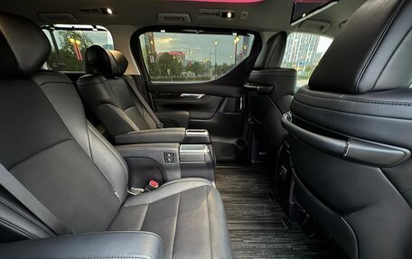 Toyota Alphard III, 2019 год, 7 500 000 рублей, 28 фотография