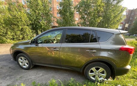 Toyota RAV4, 2014 год, 1 899 999 рублей, 4 фотография