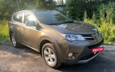 Toyota RAV4, 2014 год, 1 899 999 рублей, 2 фотография