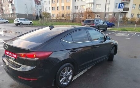 Hyundai Elantra VI рестайлинг, 2017 год, 1 600 000 рублей, 4 фотография