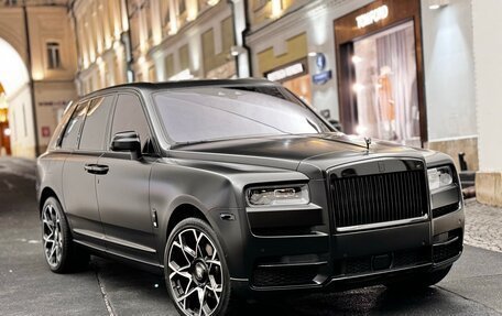 Rolls-Royce Cullinan, 2021 год, 54 999 888 рублей, 29 фотография