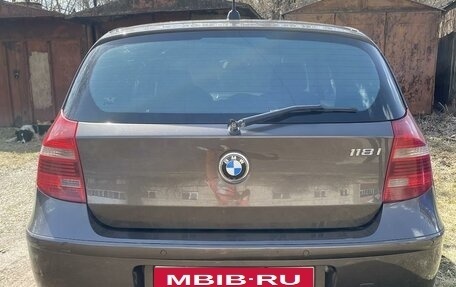 BMW 1 серия, 2007 год, 850 000 рублей, 9 фотография