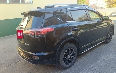 Toyota RAV4, 2015 год, 1 770 000 рублей, 11 фотография