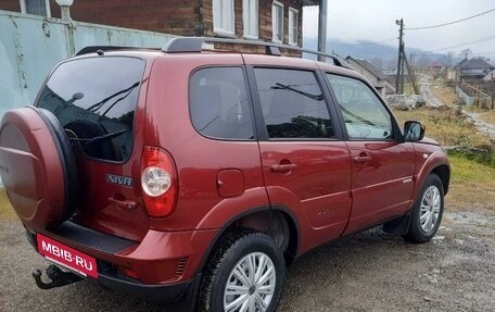 Chevrolet Niva I рестайлинг, 2018 год, 858 000 рублей, 6 фотография