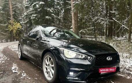 Infiniti Q50 I рестайлинг, 2018 год, 2 650 000 рублей, 2 фотография