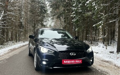 Infiniti Q50 I рестайлинг, 2018 год, 2 650 000 рублей, 5 фотография