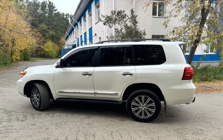 Toyota Land Cruiser 200, 2012 год, 4 000 000 рублей, 6 фотография