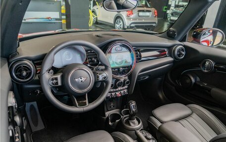 MINI Cabrio, 2023 год, 8 330 000 рублей, 9 фотография