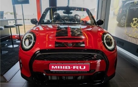 MINI Cabrio, 2023 год, 8 330 000 рублей, 4 фотография