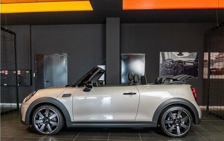 MINI Cabrio, 2023 год, 7 690 000 рублей, 5 фотография