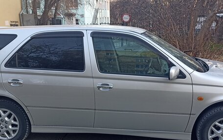 Toyota Vista V30, 2002 год, 640 000 рублей, 4 фотография