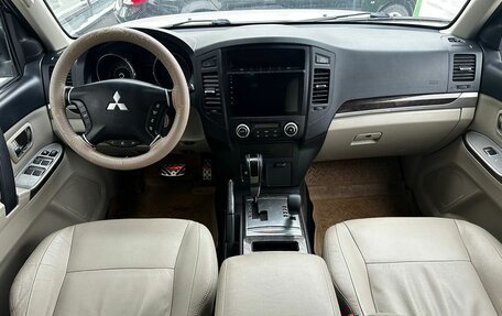 Mitsubishi Pajero IV, 2013 год, 2 500 000 рублей, 9 фотография